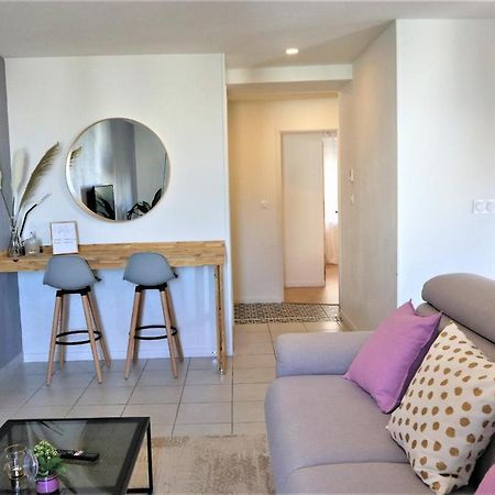 5 Mn Zenith Grande Halle Auvergne,Pied De Gergovie,Garage,Netflix Romagnat Buitenkant foto